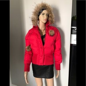 Roca wear small puffy jacket red